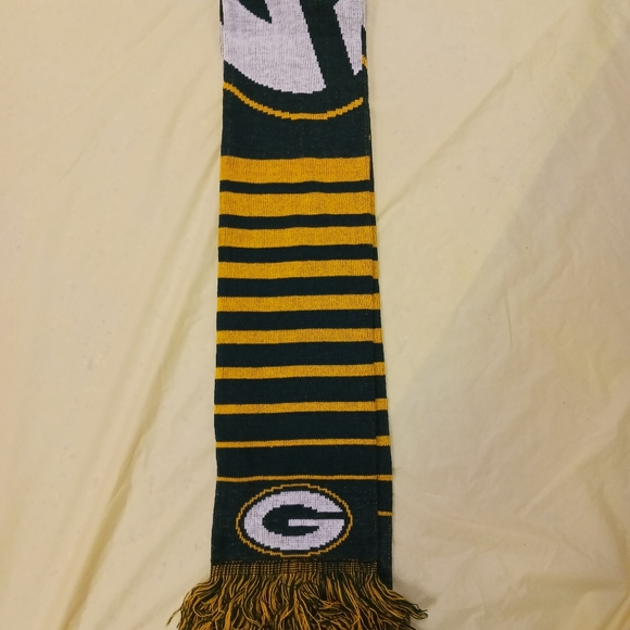Scarf - Picture 2 of 2